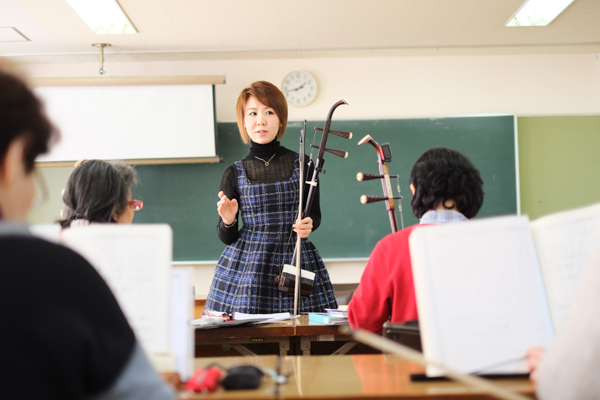 王丹二胡アカデミー写真